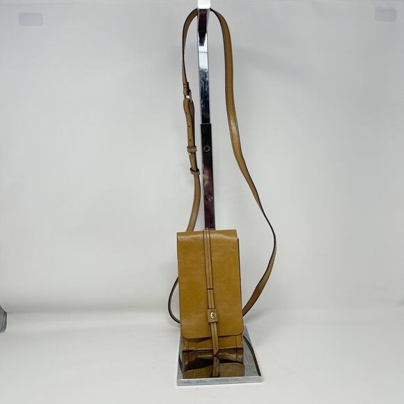 Hobo Token Crossbody Tan Glazed Leather Smartphone Card Holder Small Minimalist - Picture 3 of 11